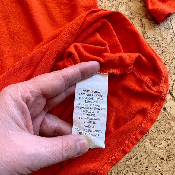 🌼3/$30 Vibrant Bamboo Shirt - Picture 3 of 3